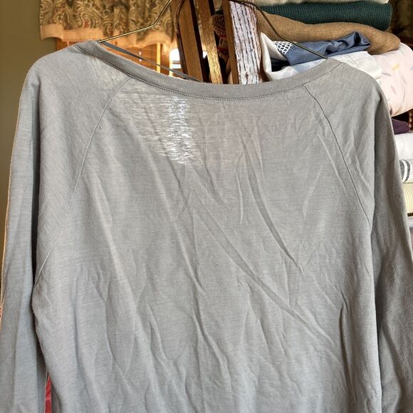 The North Face Gray Purple Logo Scoop Neck 3/4 Long Sleeve T-Shirt Med Women’s - Picture 5 of 5